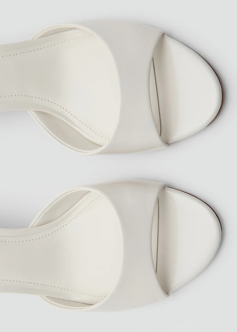 Kitten-heel sandals with strap