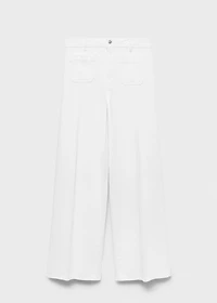 High-waisted wide-leg jeans with pockets