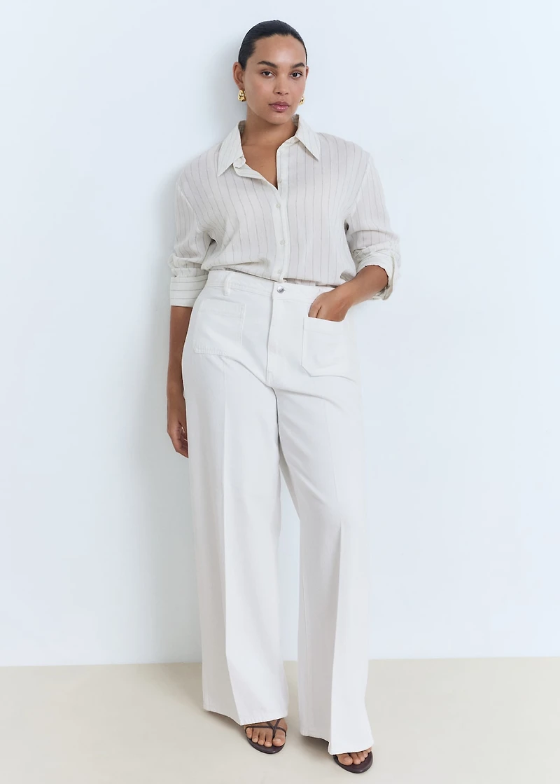 High-waisted wide-leg jeans with pockets