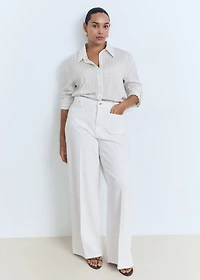 High-waisted wide-leg jeans with pockets