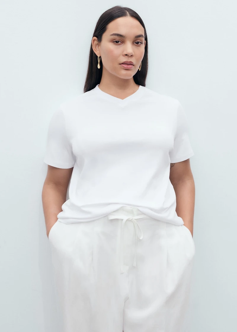 V-neck cotton T-shirt