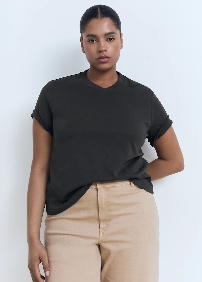 V-neck cotton T-shirt