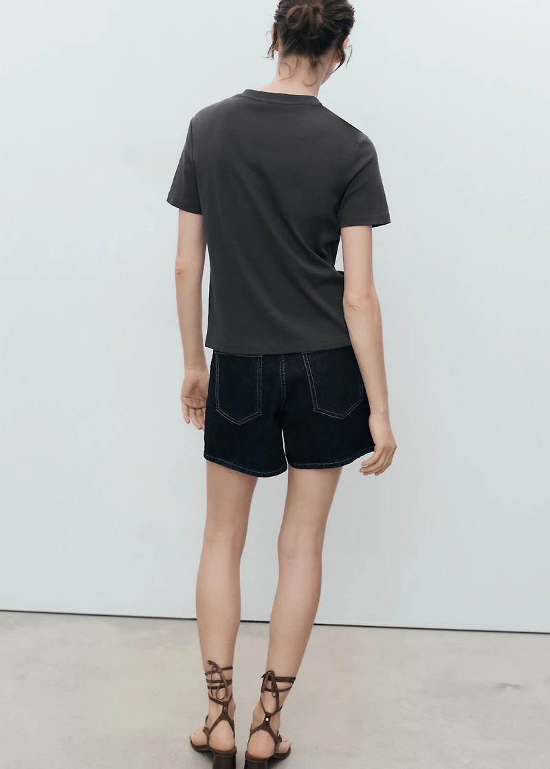 V-neck cotton T-shirt