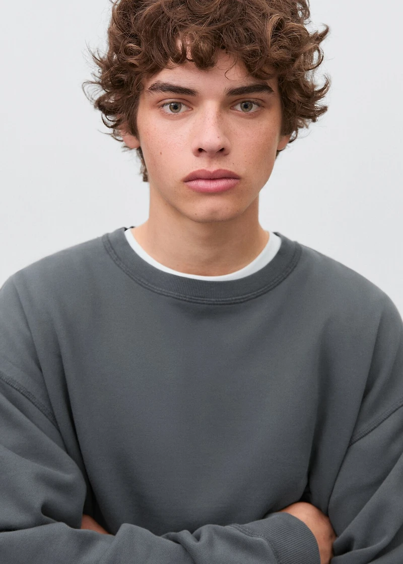 Basic cotton sweater