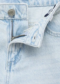 Wide leg jeans with turned-up hem