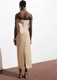 Long dress with sweetheart neckline