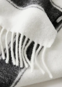 Two-tone striped wool blanket