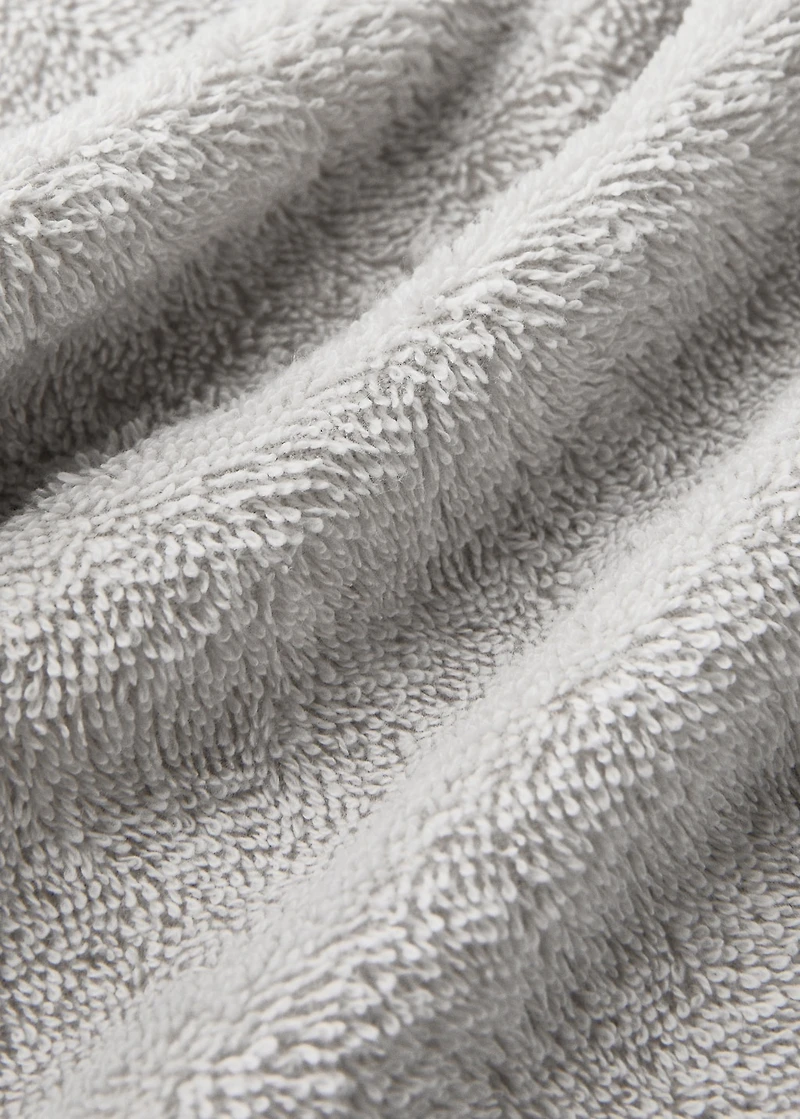 Washbasin towel with striped trim