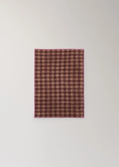 Cotton check-print guest towel with overlock stitching