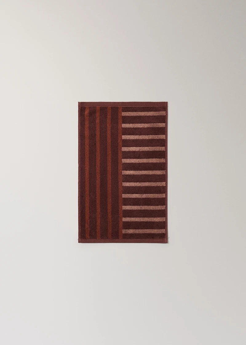 Cotton guest towel with two-tone stripes