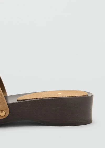 Suede sandals with wooden sole