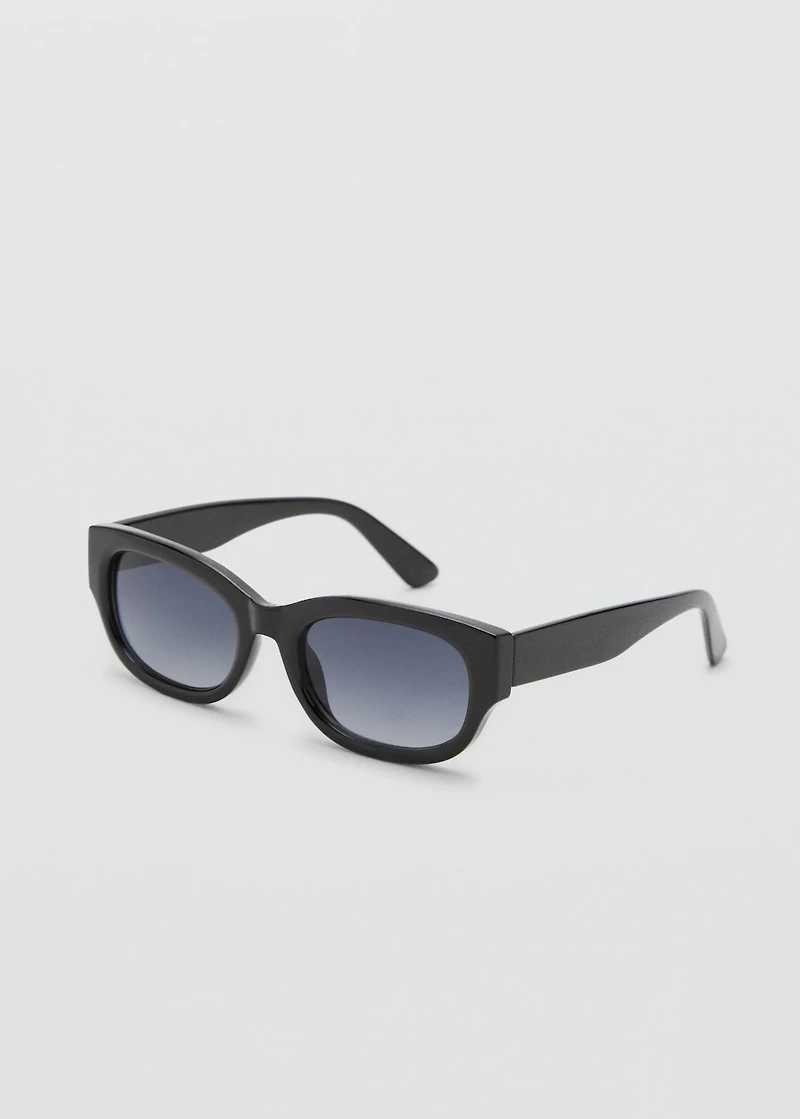 Resin frame sunglasses