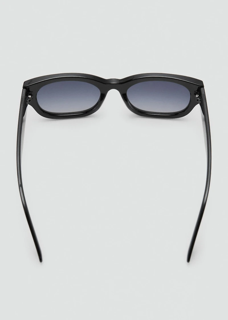 Resin frame sunglasses