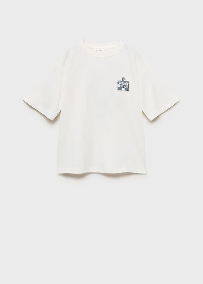 Textured embroidered t-shirt