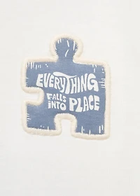 Textured embroidered t-shirt