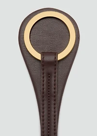 Thin belt with maxi-buckle