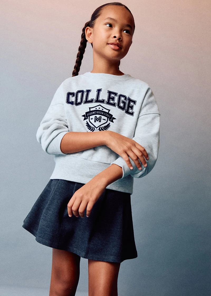 Monochrome college sweatshirt
