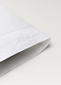 Cotton percale pillowcase with embroidered flowers 45x110 cm