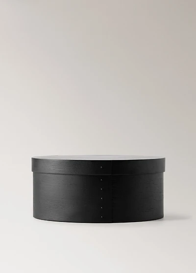 Medium oval wooden box