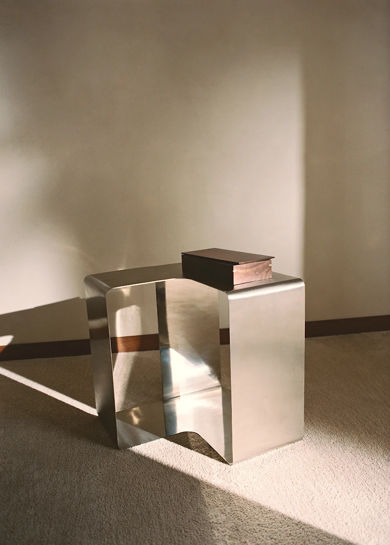 Wooden box with large lid