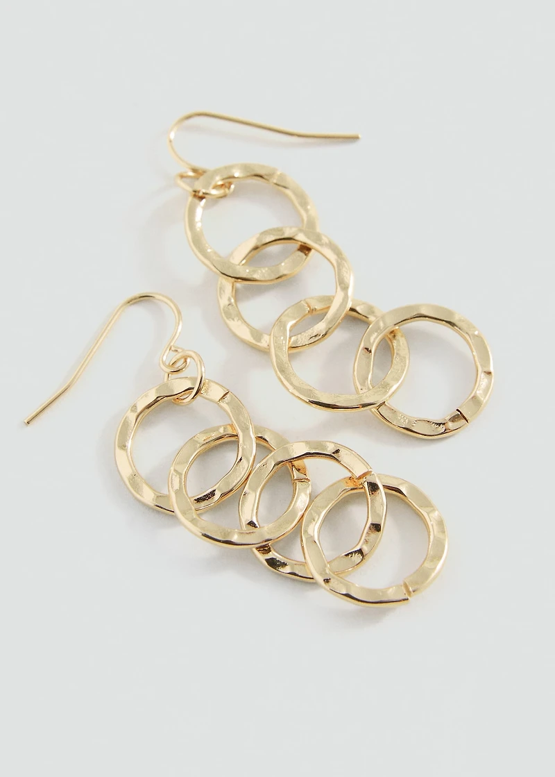 Intertwined hoop earrings