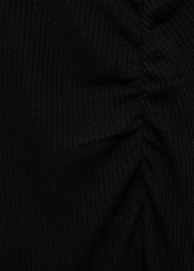 Long dress with side slit