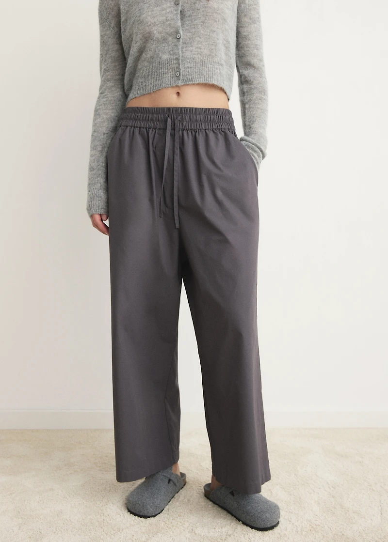 Cotton cropped pants with pockets