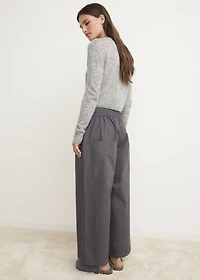 Cotton cropped pants with pockets