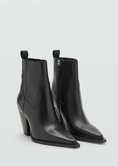 Leather ankle boots with block heel