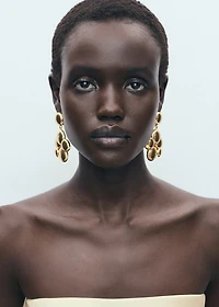 Round hanging earrings