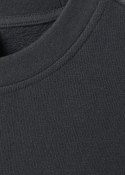 100% cotton relaxed-fit structured t-shirt