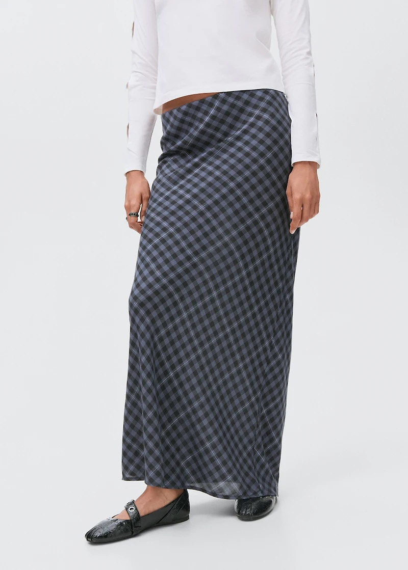 Checked long skirt