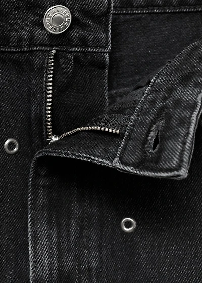 Barrel jeans with eyelets
