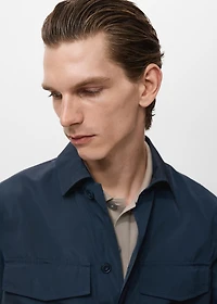 Water-repellent jacket with pockets