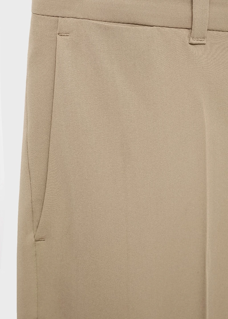 Pleated slim-fit pants