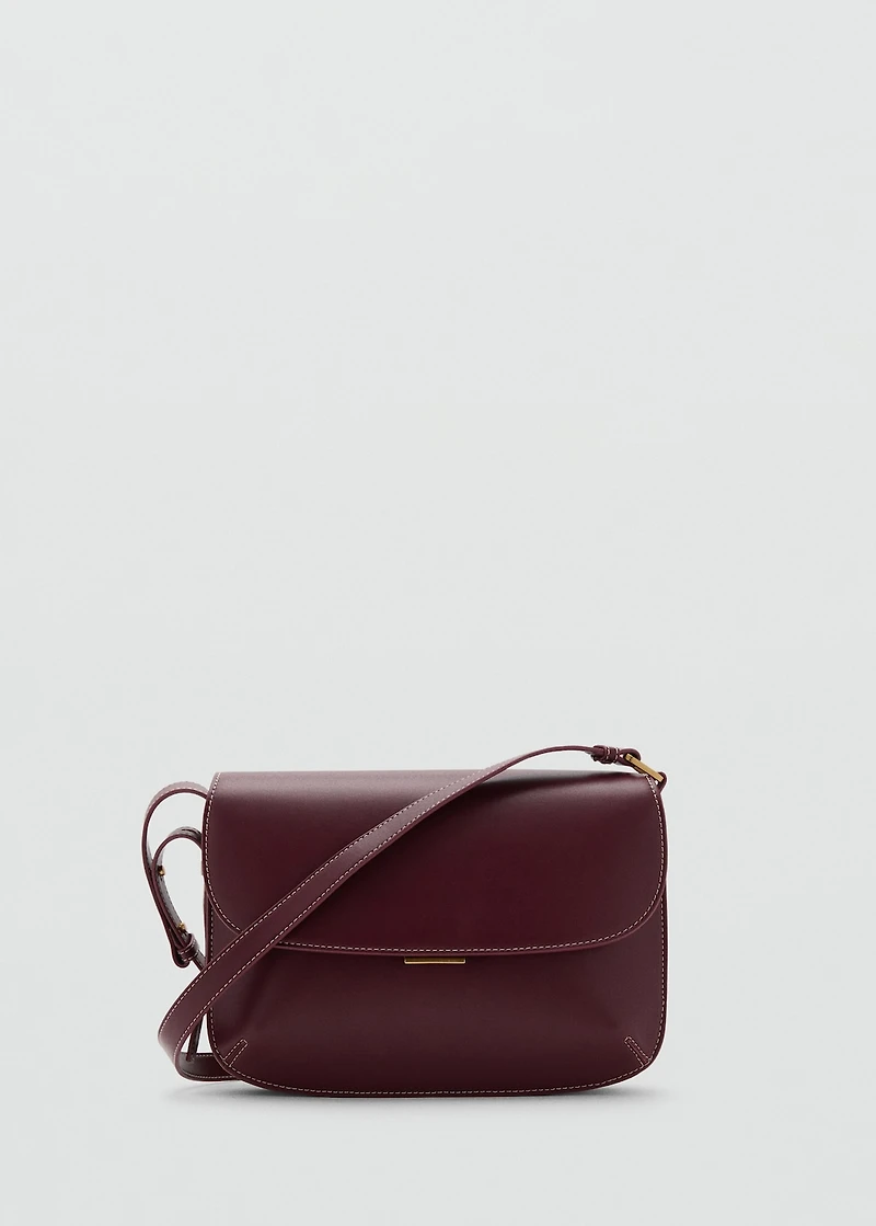 Crossbody bag with flap