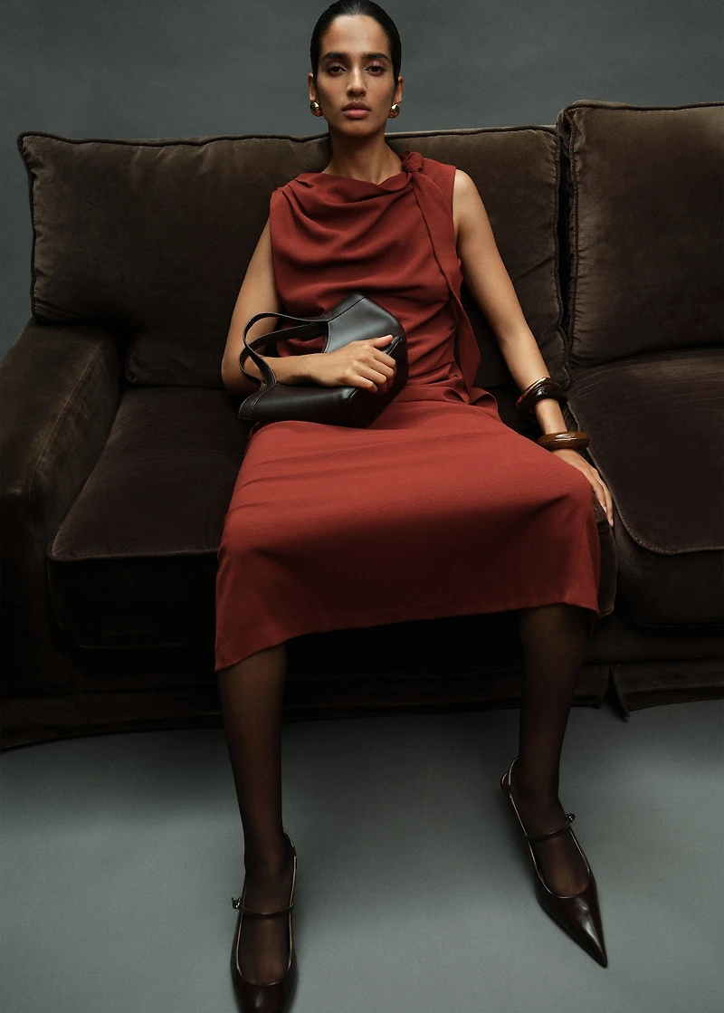 Ruched dress with knot detail