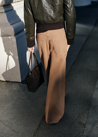 Wide-leg mid-rise loose-fit jeans