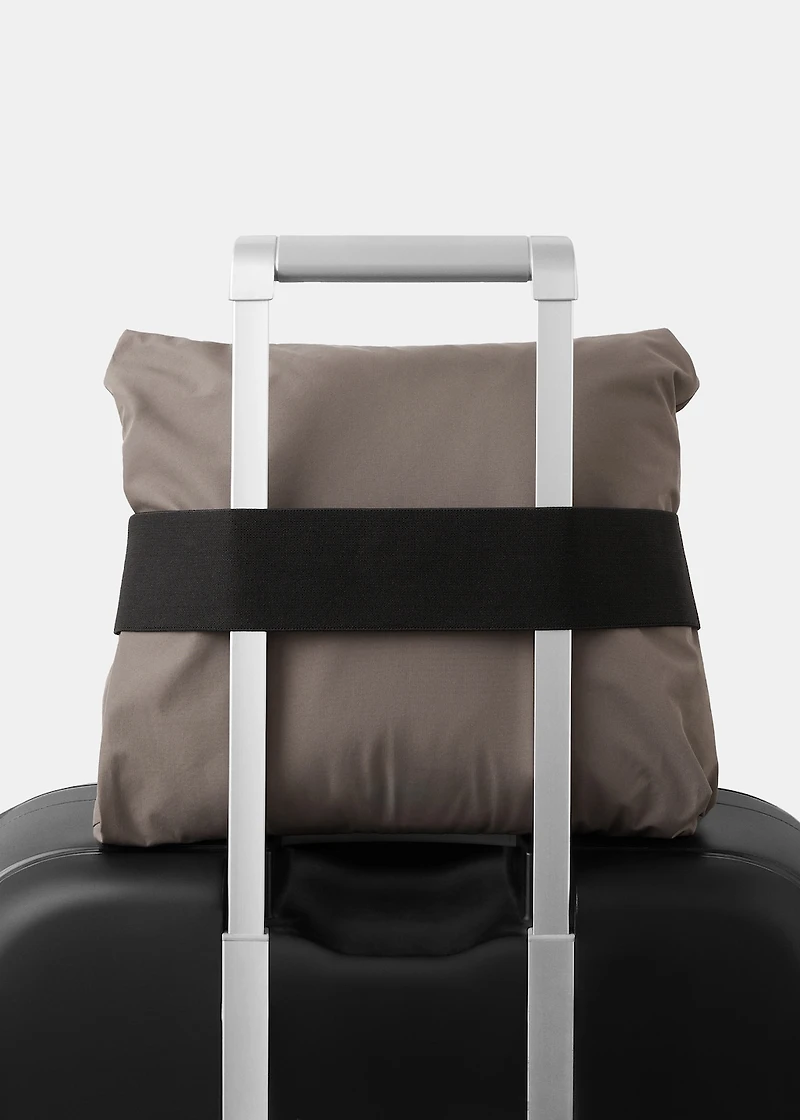 Water-repellent Thermolite® hooded jacket