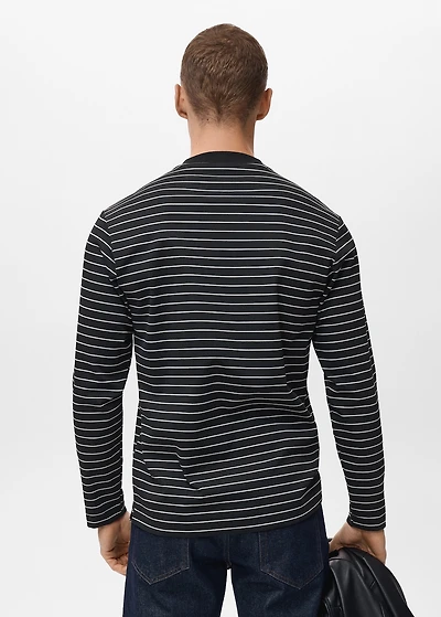 Striped long sleeves t-shirt