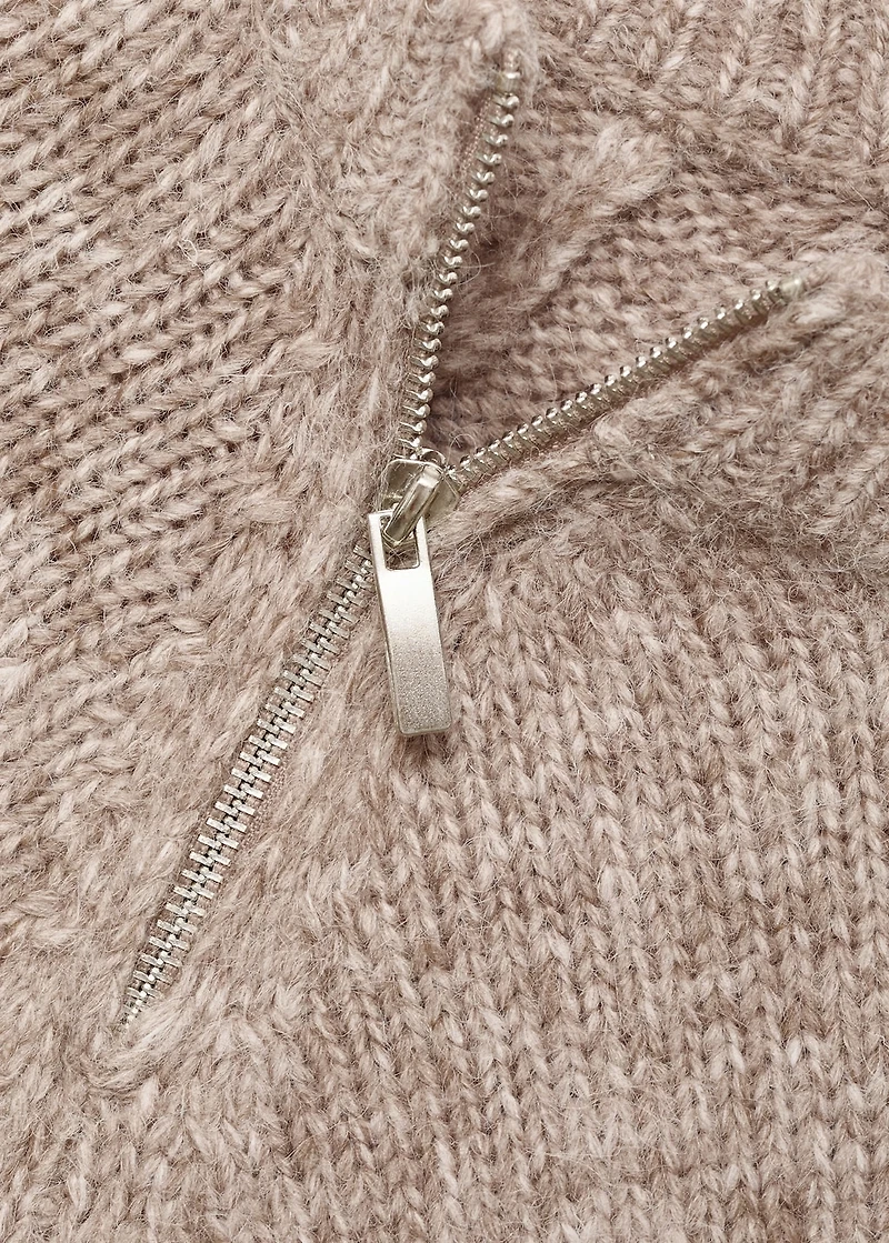 Zip knit sweater