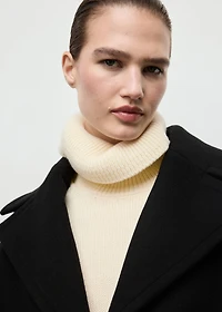 Oversized short wool coat