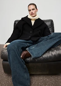 Oversized short wool coat