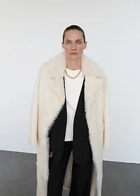 Suit blazer without lapels