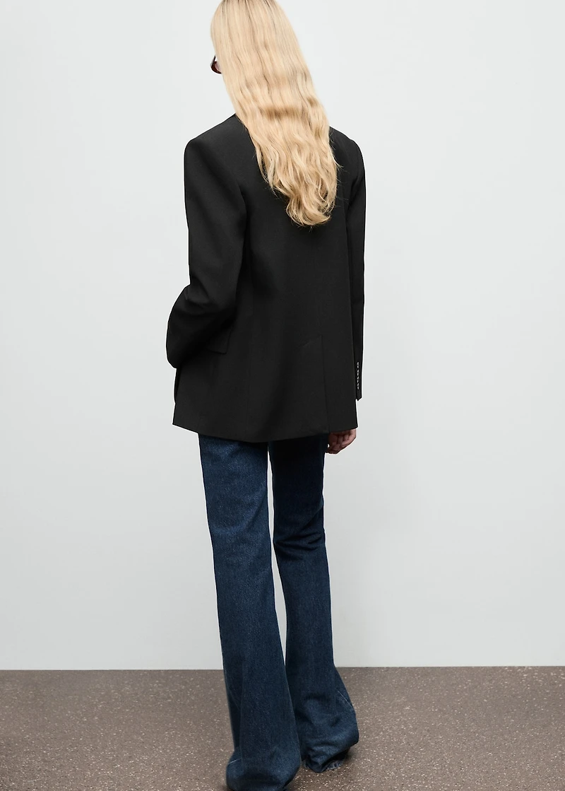 Straight blazer with flap pockets