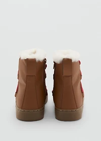 Hair lace ankle boots