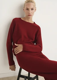 Thick cashmere sweater