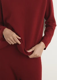 Thick cashmere sweater