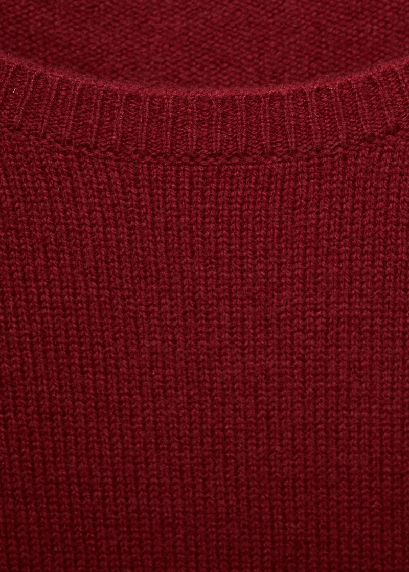 Thick cashmere sweater
