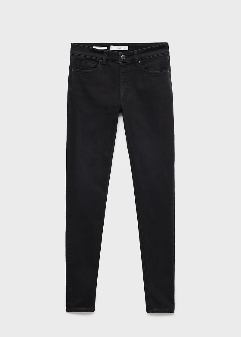 Mid-rise skinny jeans